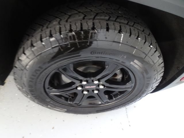 Used 2023 GMC Acadia AT4 w/ LPO, Floor Liner Package AWD/4WD image 31