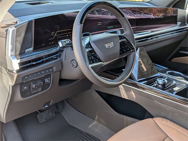 New 2026 Cadillac Escalade Luxury w/ Touring Package image 9