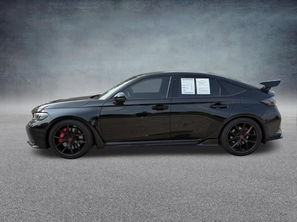 Used 2023 Honda Civic Type R image 2