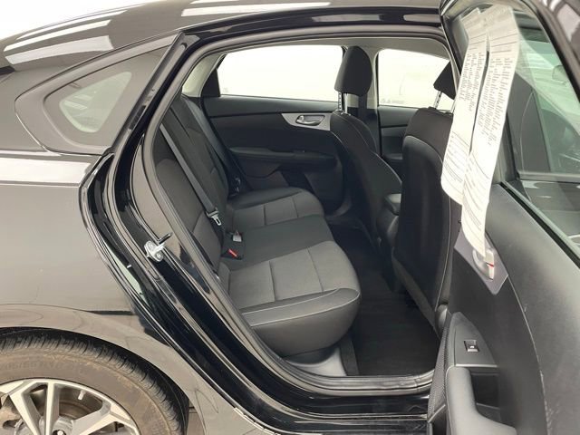 Used 2024 Kia Forte LXS w/ LXS Technology Package image 12