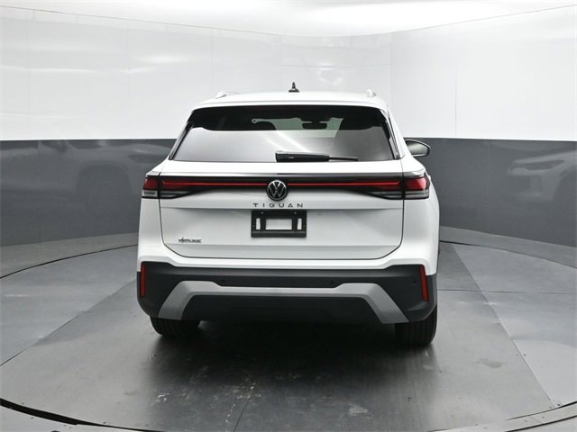 New 2026 Volkswagen Tiguan S image 8