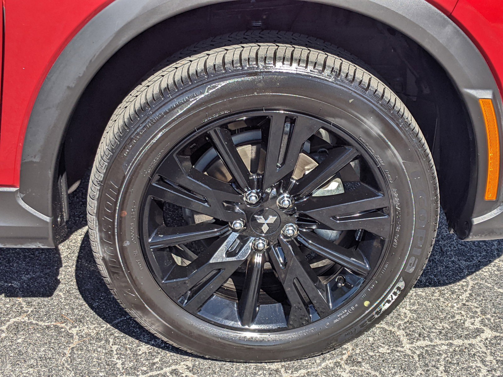 Used 2024 Mitsubishi Eclipse Cross LE image 9