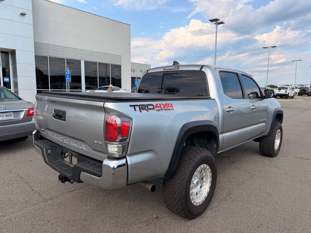 Used 2023 Toyota Tacoma TRD Off-Road AWD/4WD image 9