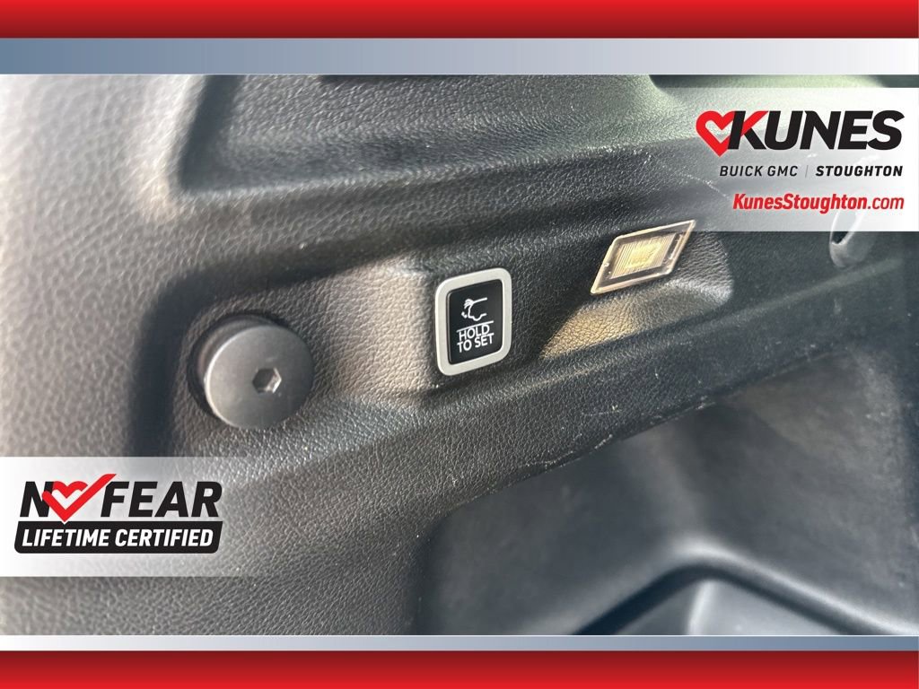 Used 2023 Jeep Grand Cherokee L Laredo image 43