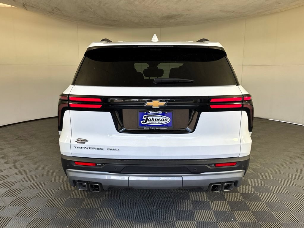 Certified 2026 Chevrolet Traverse LT w/ Driver Confidence Package AWD/4WD image 11