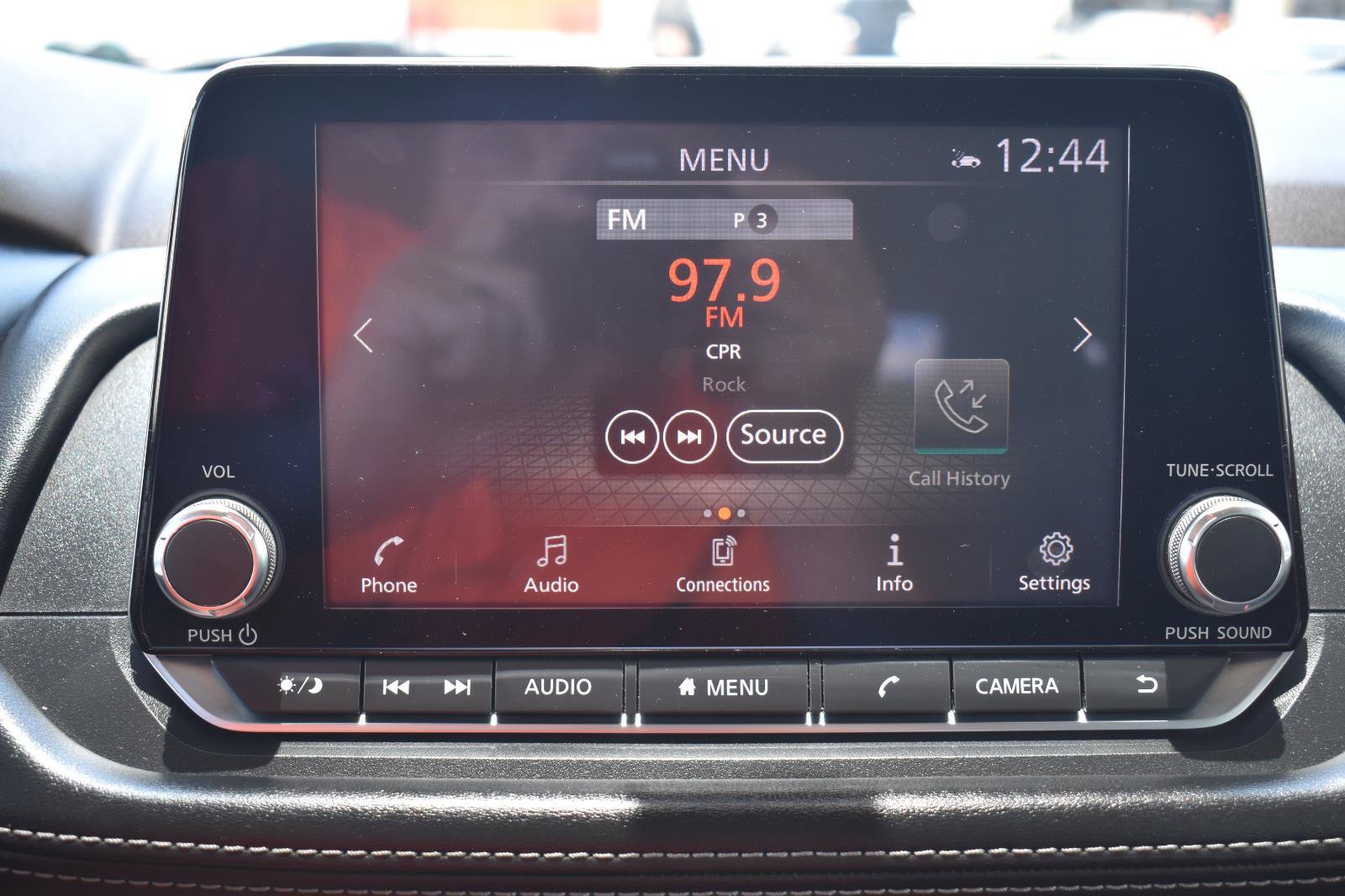 Used 2021 Nissan Rogue SV FWD image 37