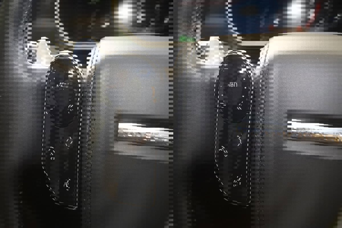 Used 2020 Land Rover Range Rover Autobiography image 33