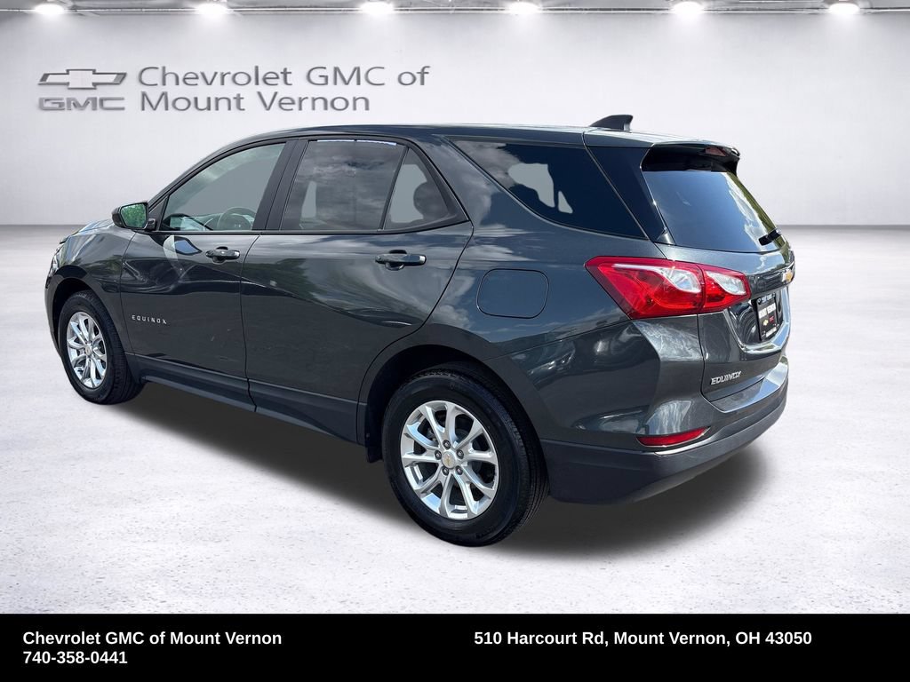 Used 2020 Chevrolet Equinox LS w/ LS Convenience Package FWD image 3