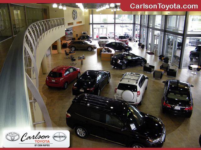 Certified 2018 Toyota Camry XLE FWD image 31