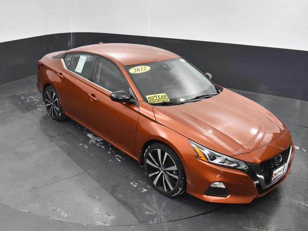 Used 2022 Nissan Altima 2.5 SR image 39