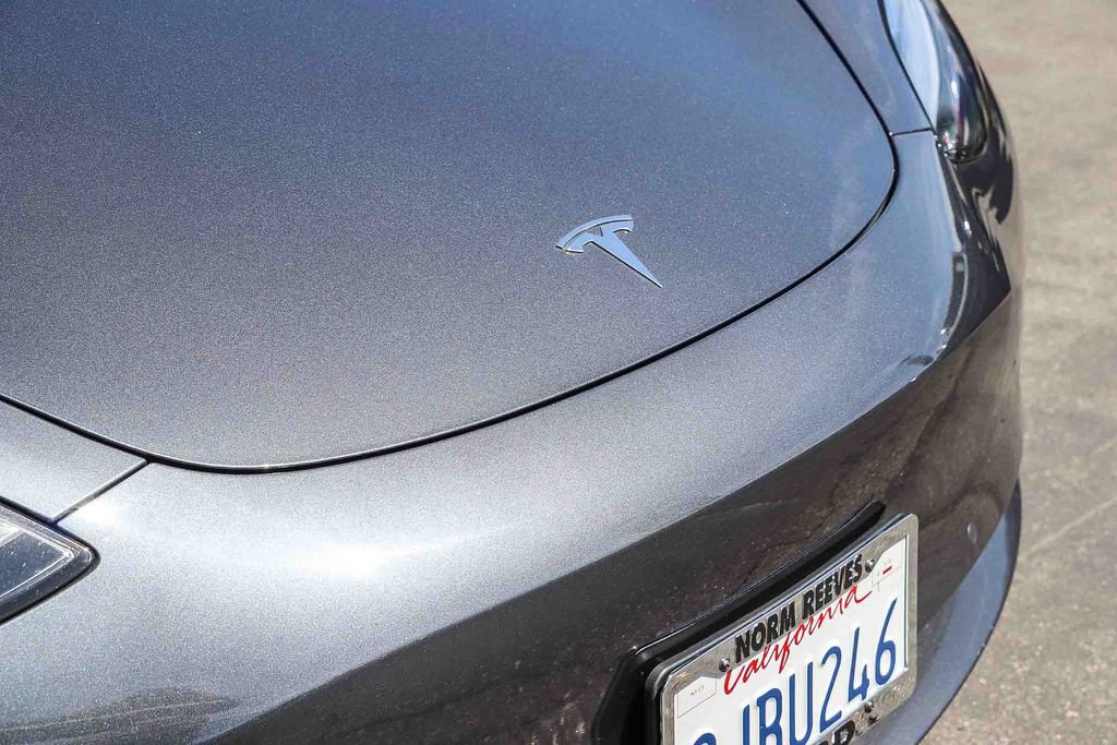 Used 2022 Tesla Model 3 Long Range AWD/4WD image 6