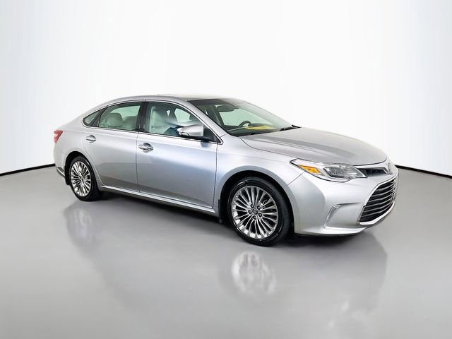 Used 2016 Toyota Avalon Limited w/ Toyota Safety Sense Package image 26