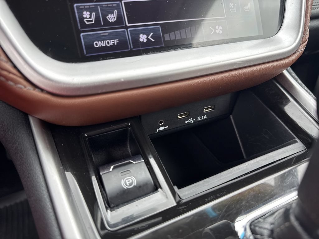 Used 2022 Subaru Outback Touring XT AWD/4WD image 18