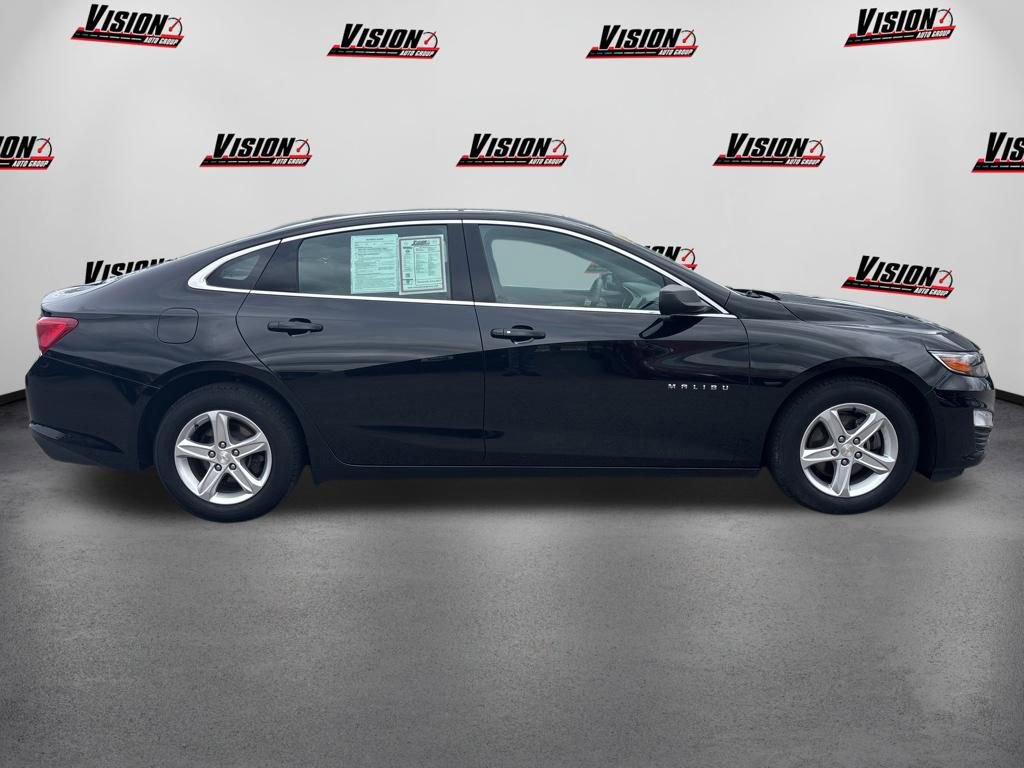 Used 2021 Chevrolet Malibu LS FWD image 4
