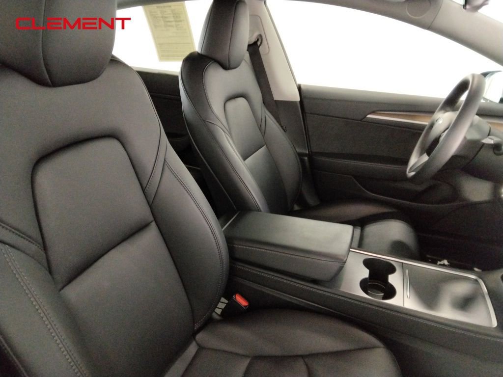 Used 2023 Tesla Model 3 Standard Range image 35