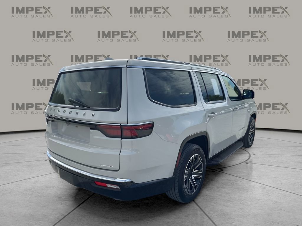 Used 2022 Jeep Wagoneer Series III w/ Convenience Group I AWD/4WD image 5