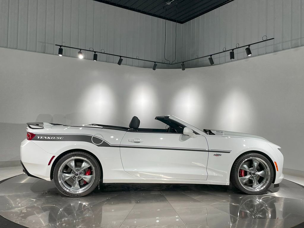 Used 2018 Chevrolet Camaro SS image 4