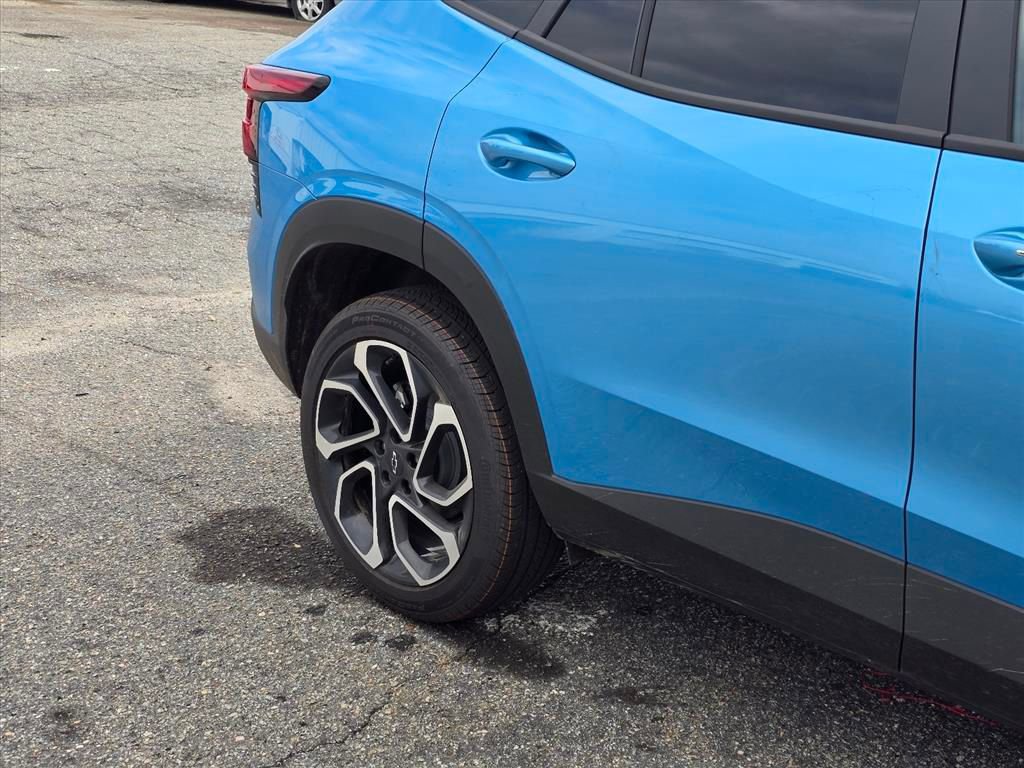 New 2026 Chevrolet Trax RS w/ Driver Confidence Package image 17