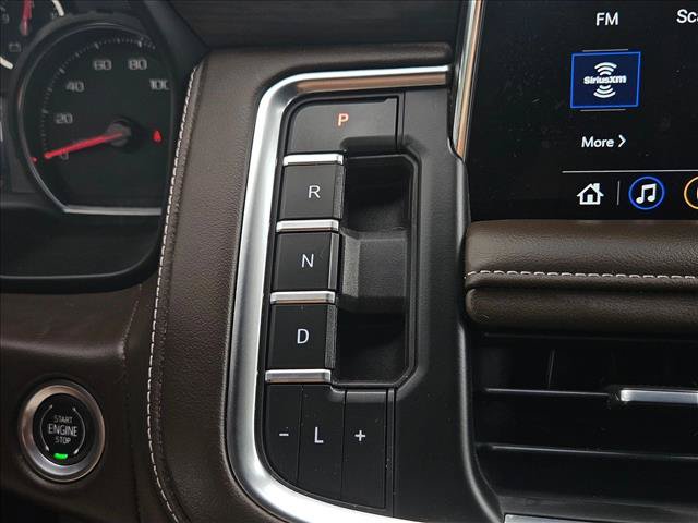 Used 2021 Chevrolet Suburban Z71 AWD/4WD image 14