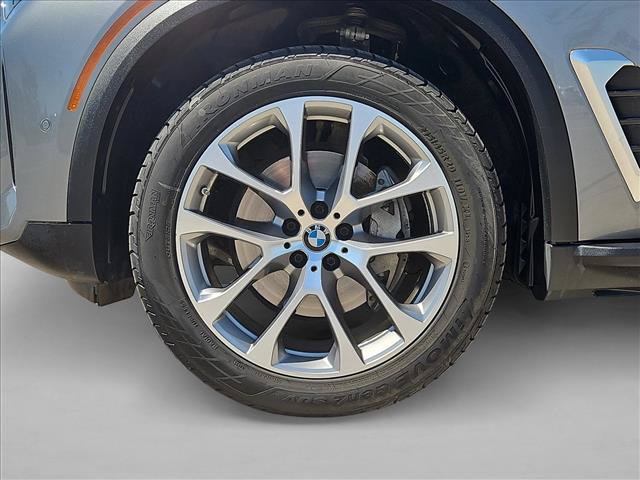 Used 2025 BMW X5 xDrive40i AWD/4WD image 25