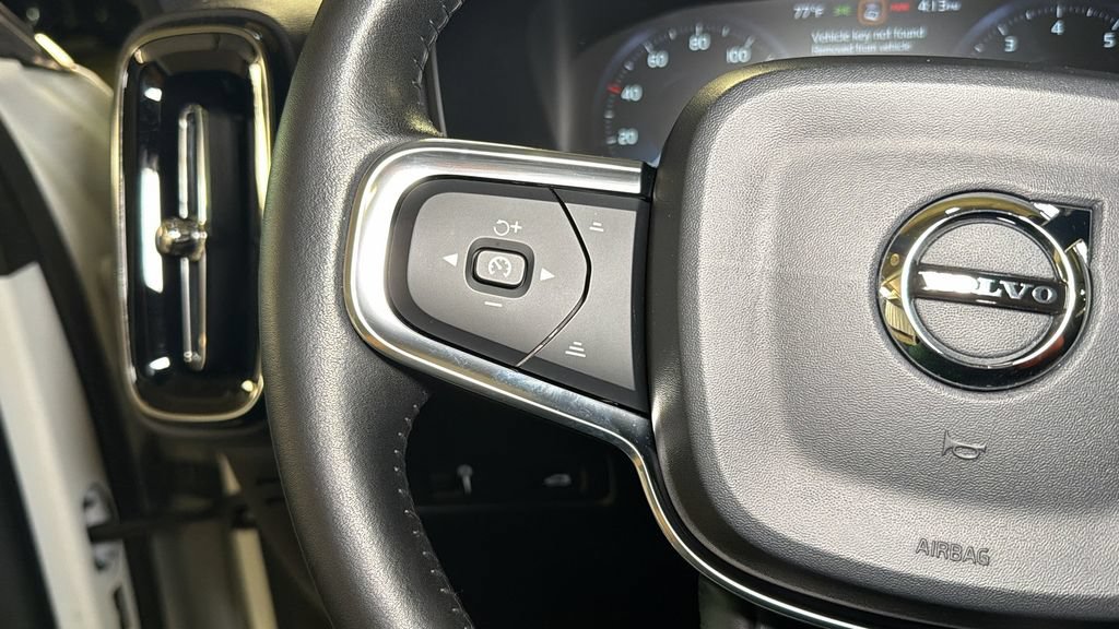 Used 2019 Volvo XC40 T5 Inscription AWD/4WD image 24