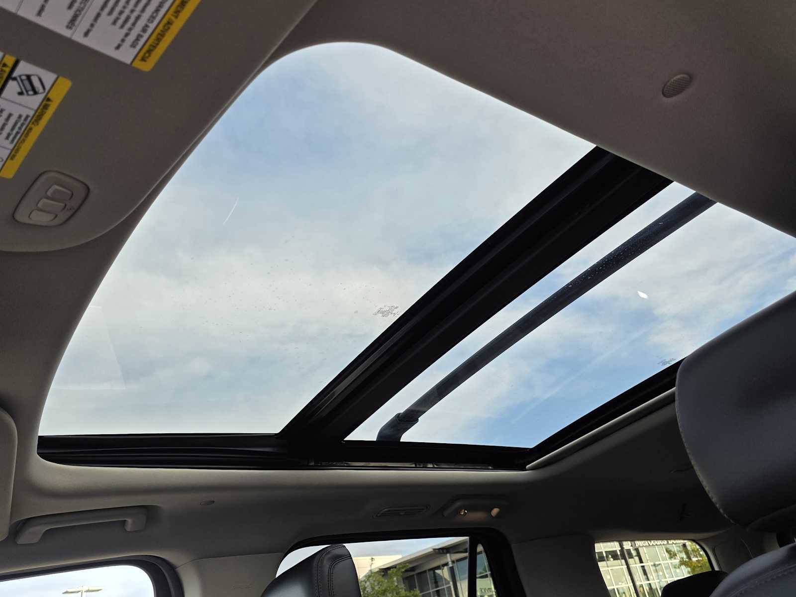 Used 2020 Ford Expedition Platinum image 11