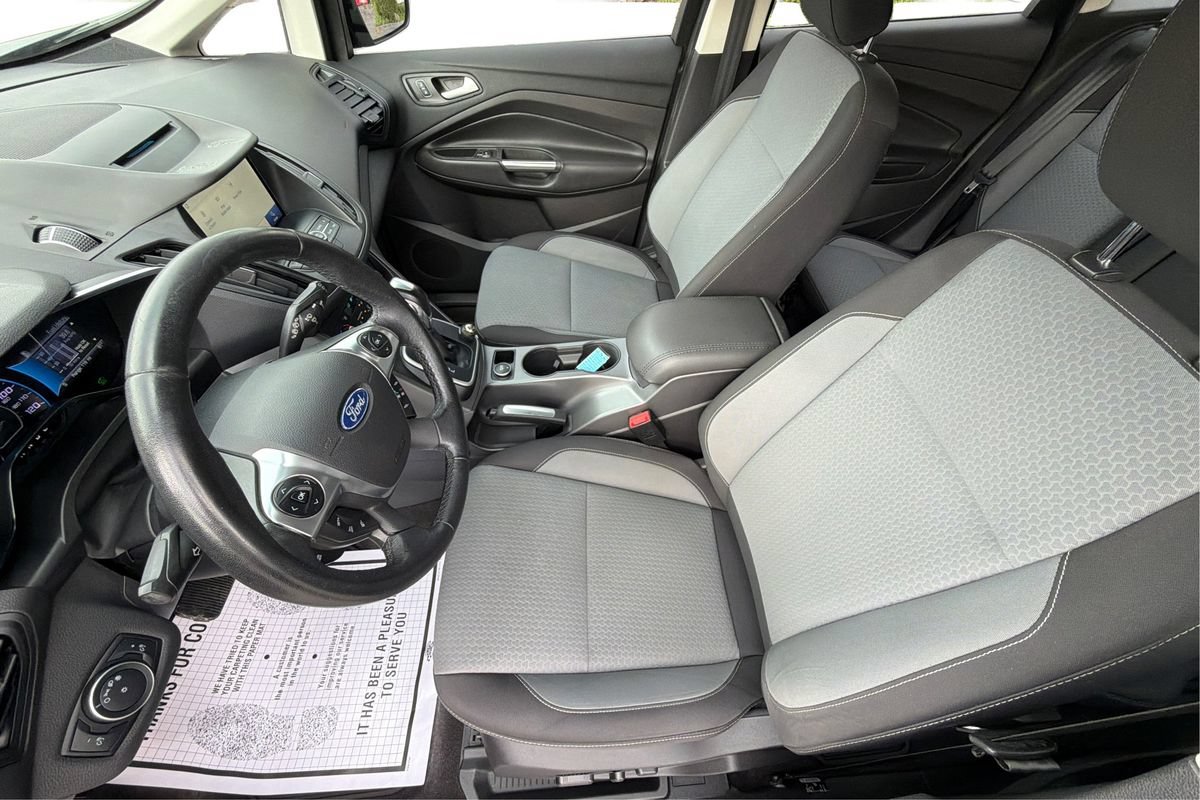 Used 2018 Ford C-MAX SE w/ Equipment Group 201A FWD image 9