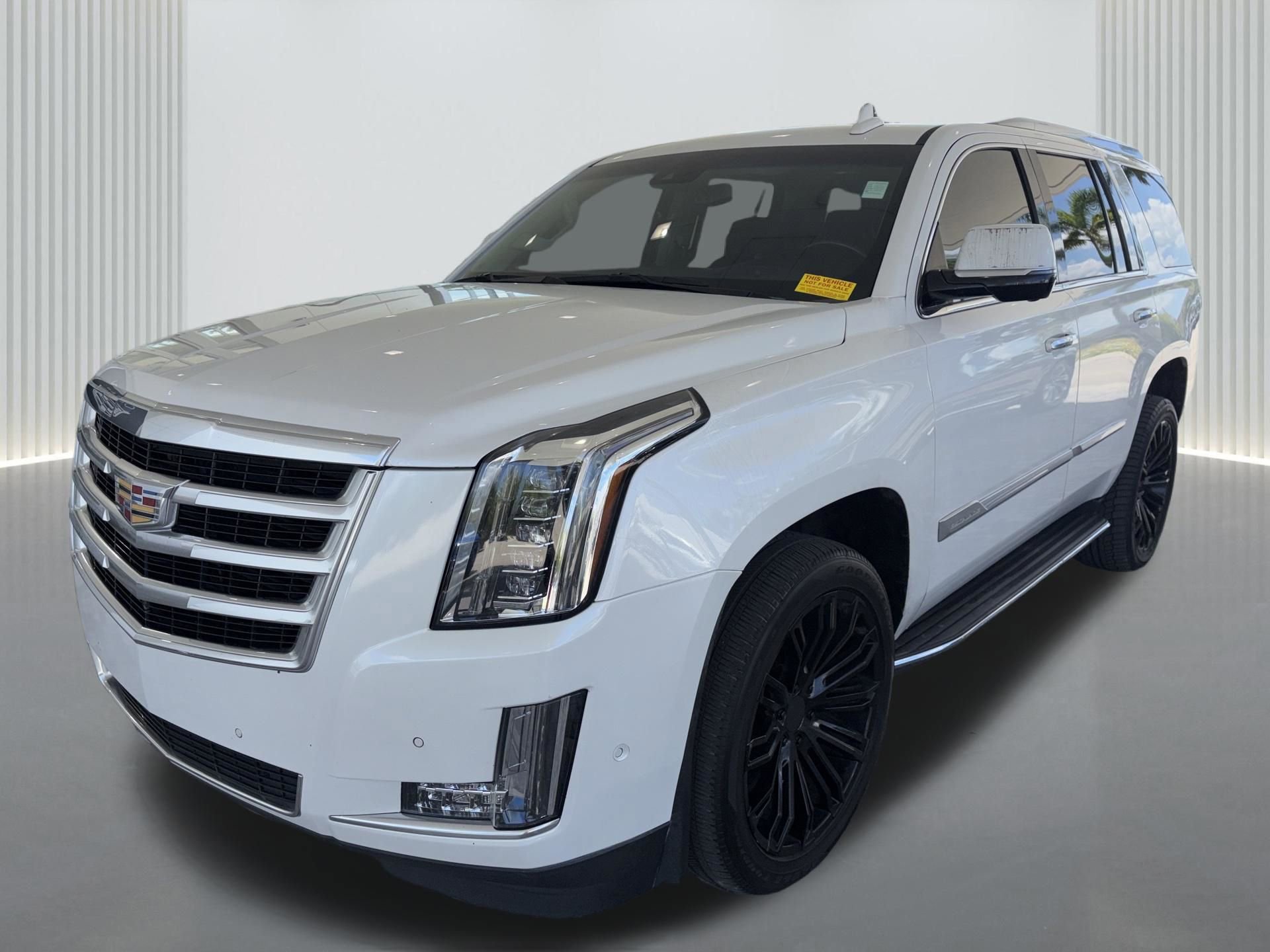 Used 2019 Cadillac Escalade Luxury RWD image 9