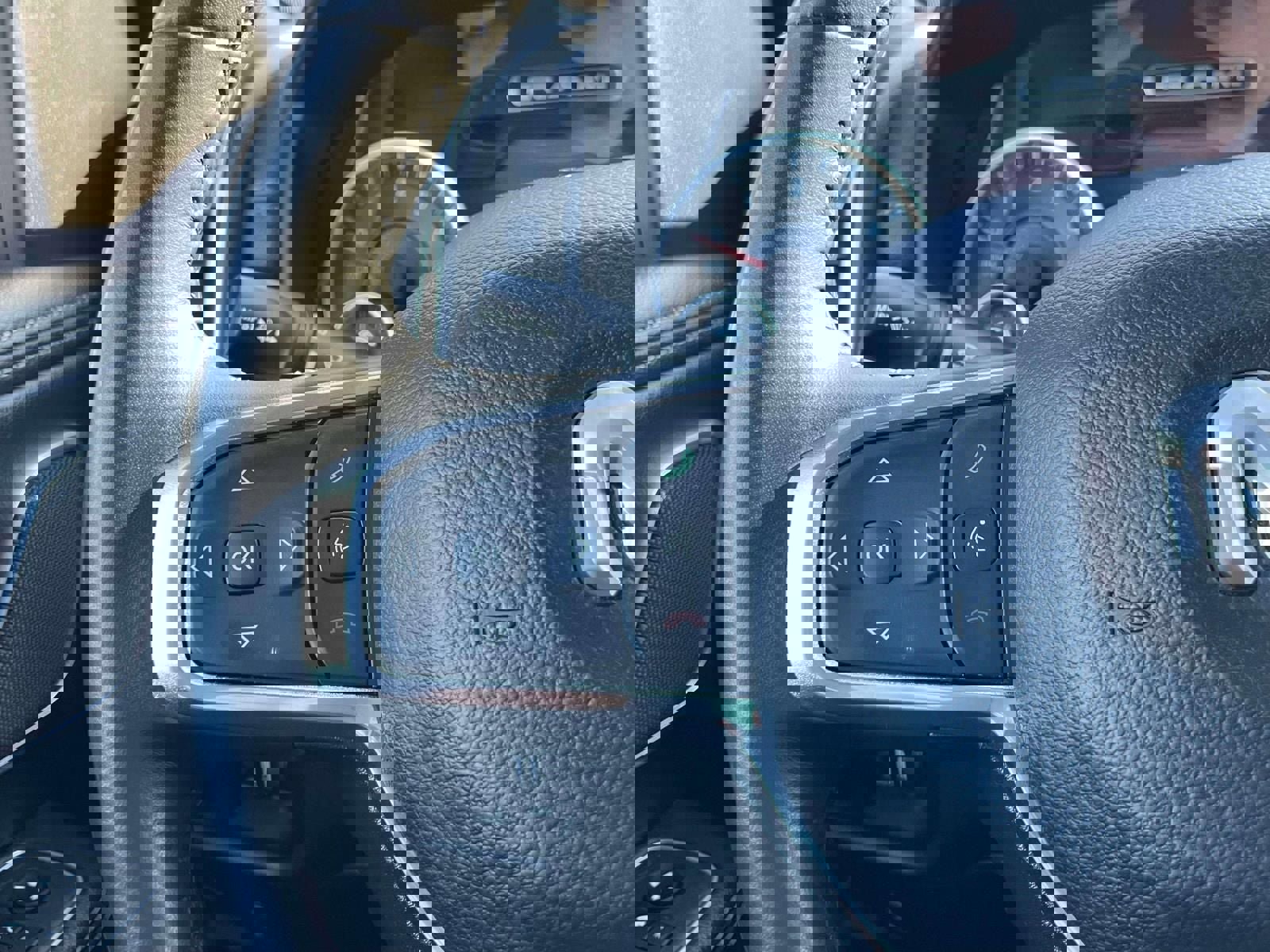 Used 2023 RAM 1500 Laramie image 23