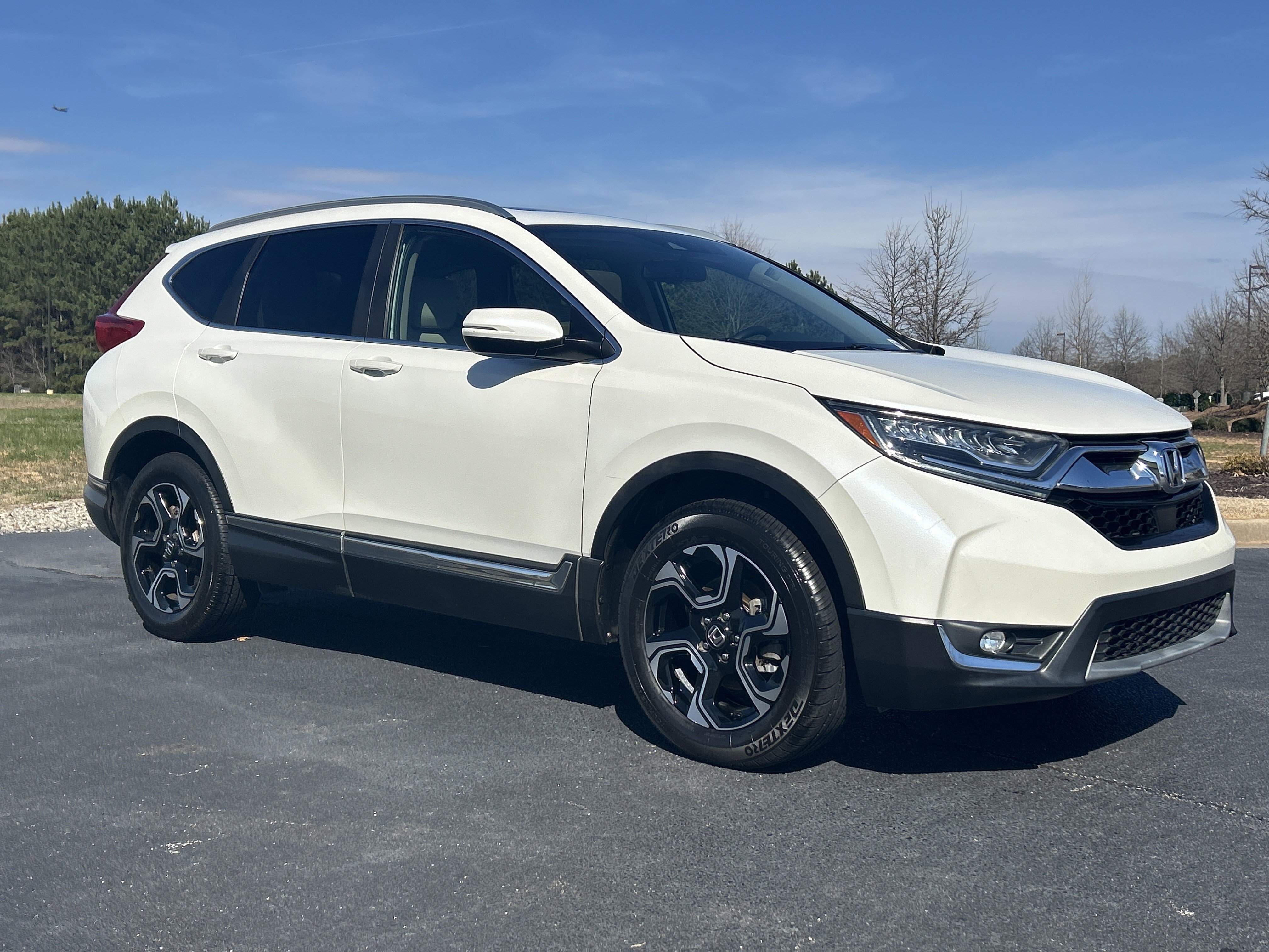 Certified 2017 Honda CR-V Touring image 2
