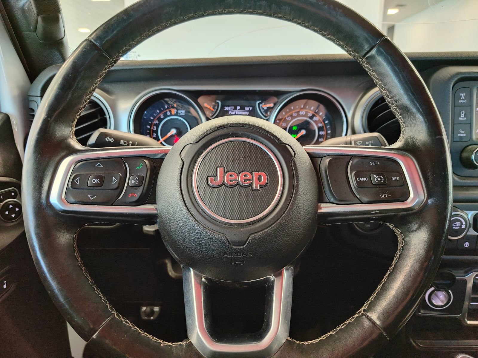 Used 2020 Jeep Gladiator Sport w/ Quick Order Package 24S AWD/4WD image 13