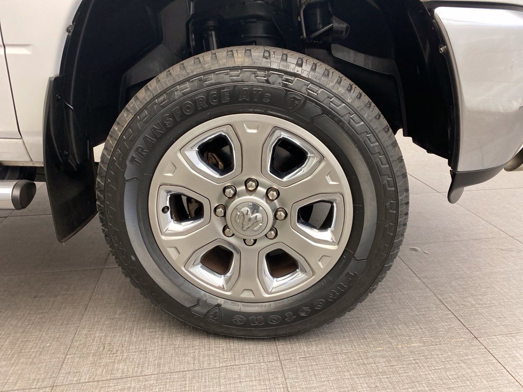 Used 2016 RAM 3500 Big Horn AWD/4WD image 9