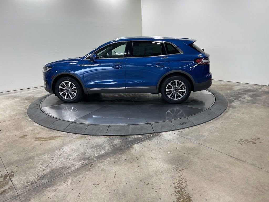 Used 2020 Lincoln Nautilus FWD w/ Equipment Group 101A image 8