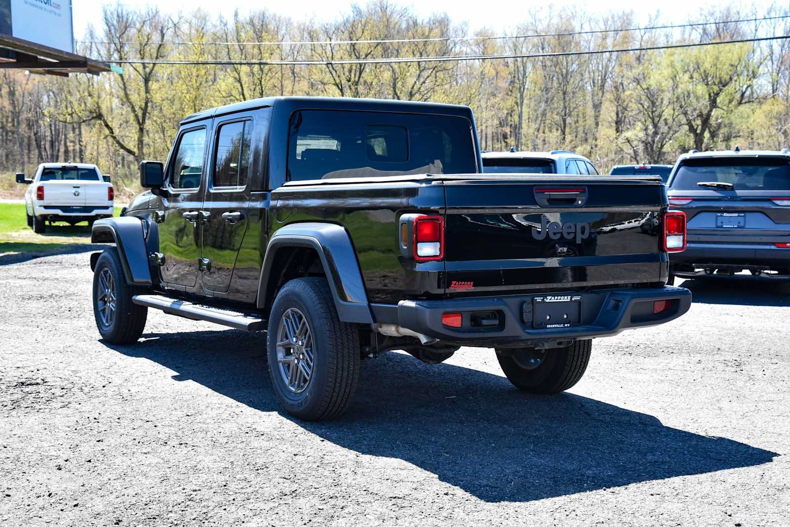 New 2026 Jeep Gladiator Sport AWD/4WD image 5
