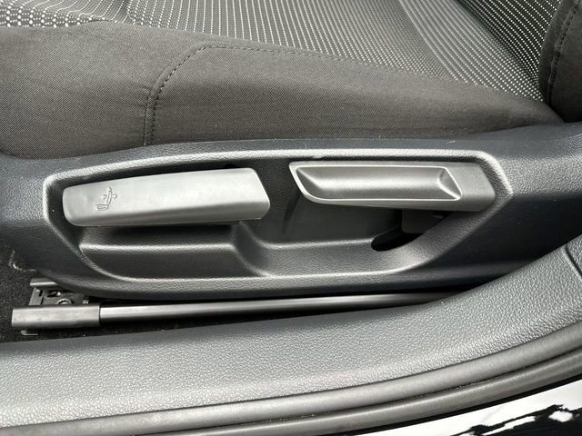 Used 2016 Volkswagen Passat 1.8T S image 12