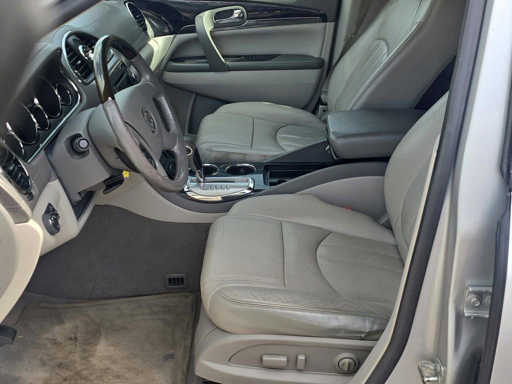 Used 2017 Buick Enclave Leather FWD image 14