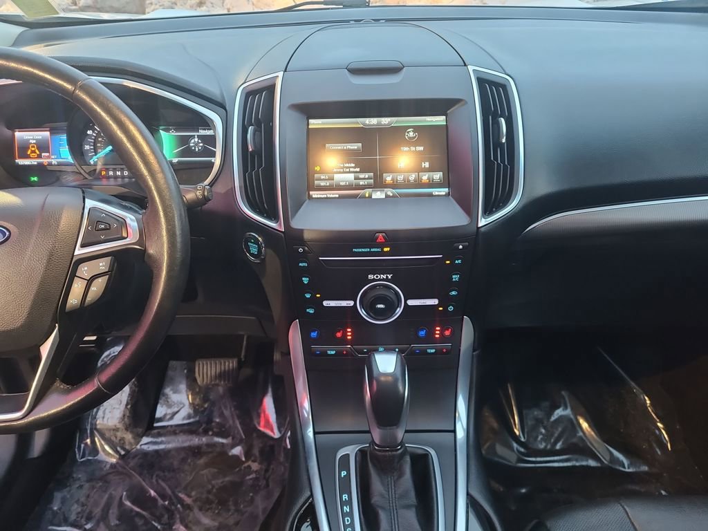 Used 2015 Ford Edge Titanium w/ Equipment Group 301A image 34