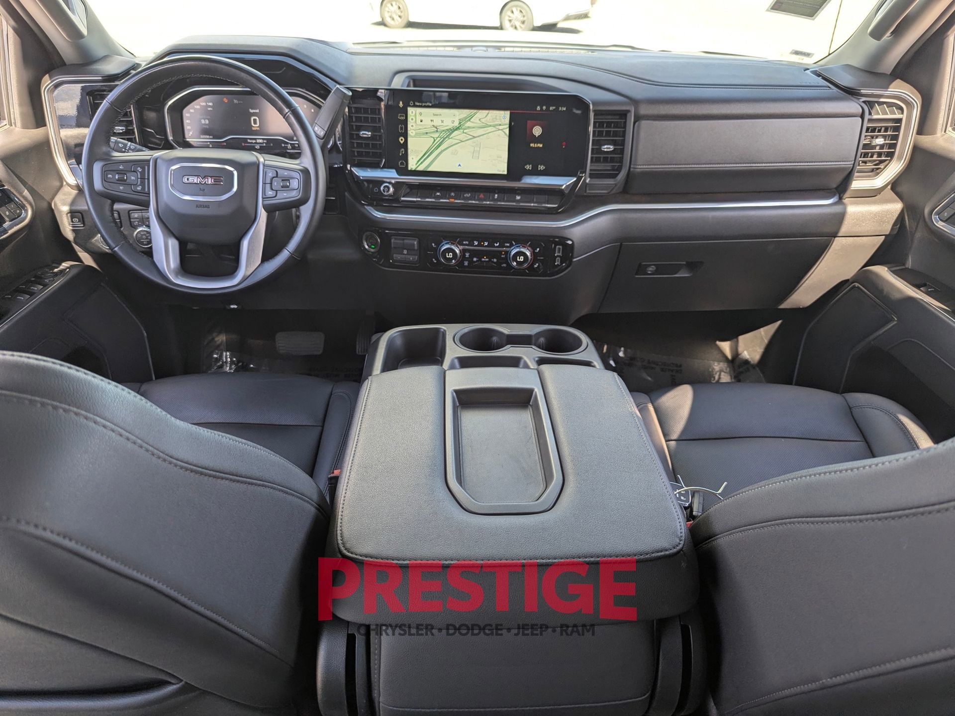 Used 2025 GMC Sierra 1500 SLT AWD/4WD image 33