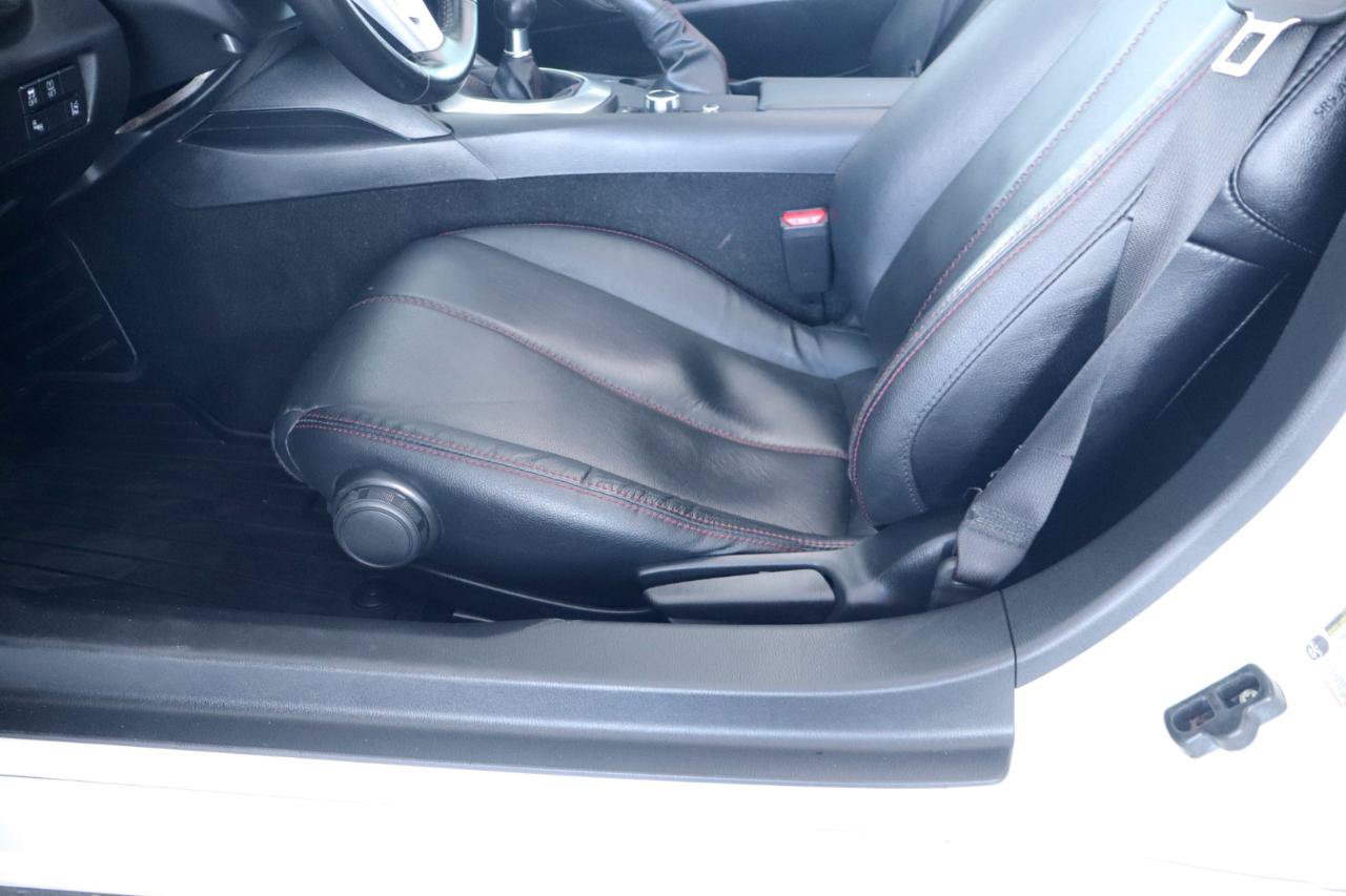 Used 2017 MAZDA MX-5 Miata RF Grand Touring RWD image 21