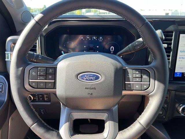 New 2026 Ford F350 Lariat w/ Lariat Ultimate Package image 16