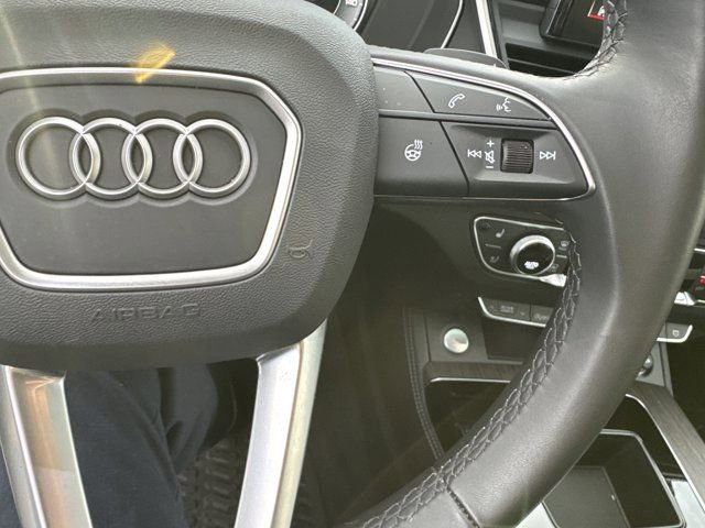 Certified 2025 Audi Q5 2.0T Premium Plus w/ Premium Plus Package AWD/4WD image 23