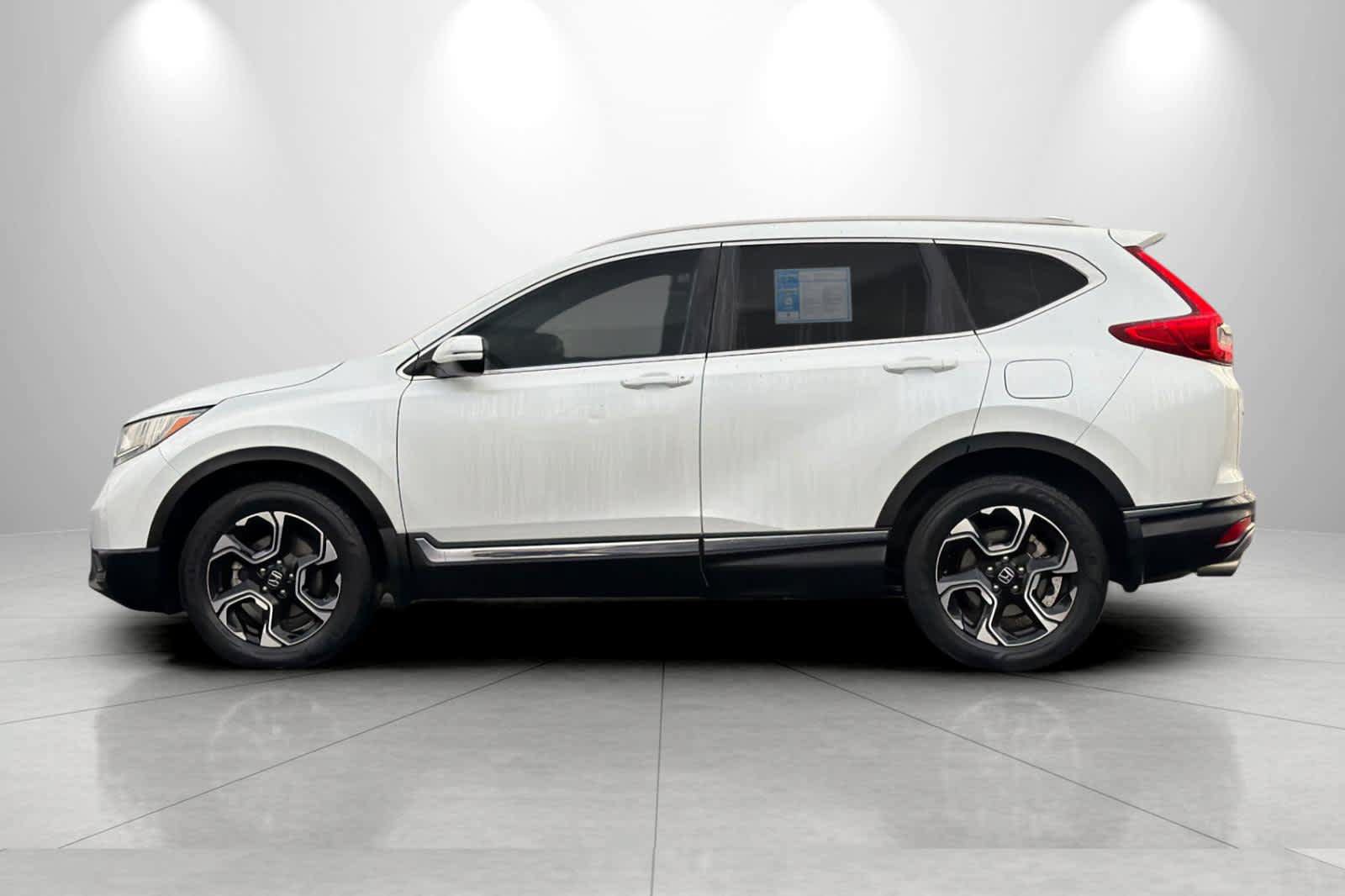 Used 2019 Honda CR-V Touring image 5