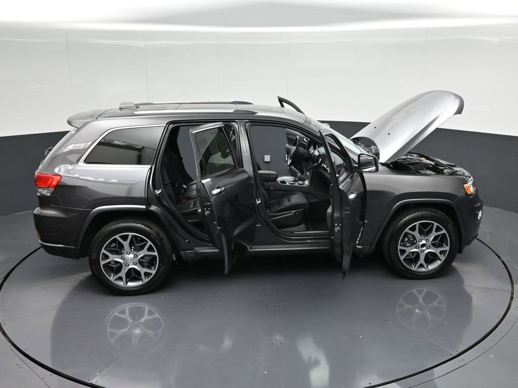 Used 2019 Jeep Grand Cherokee Overland RWD image 42