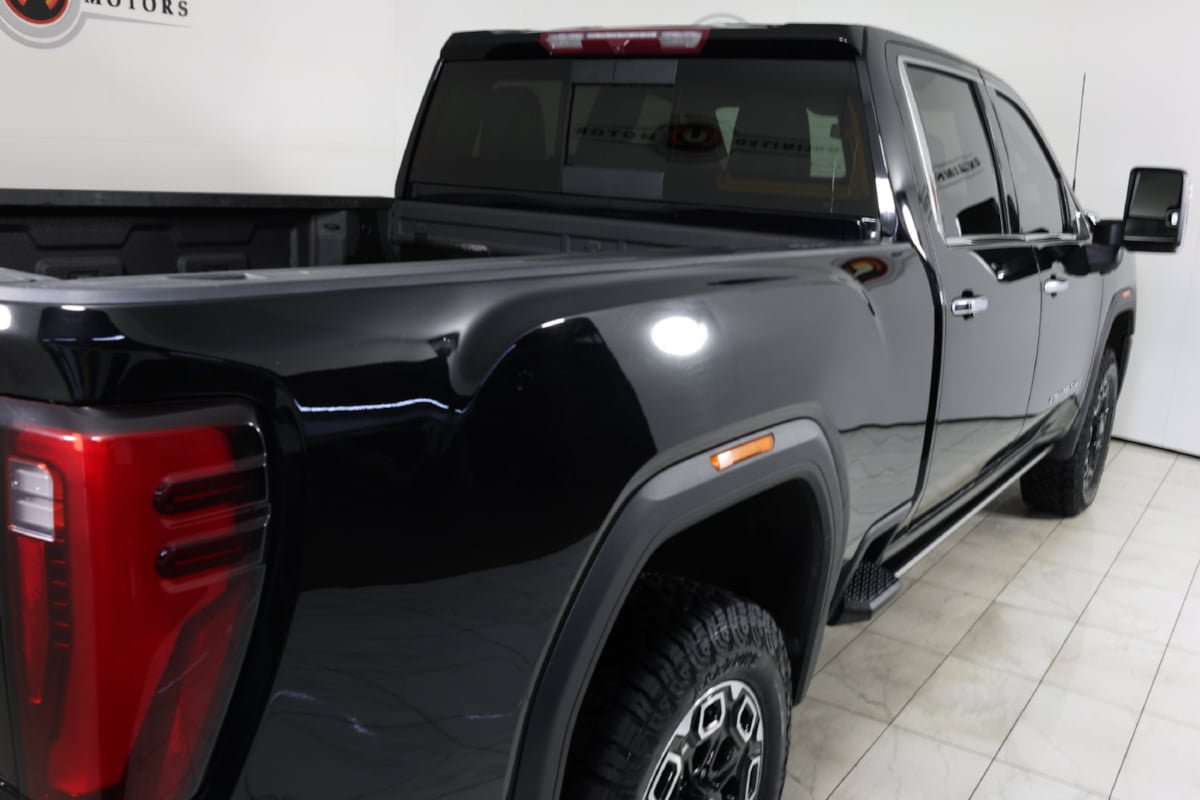 Used 2024 GMC Sierra 2500 Denali AWD/4WD image 44