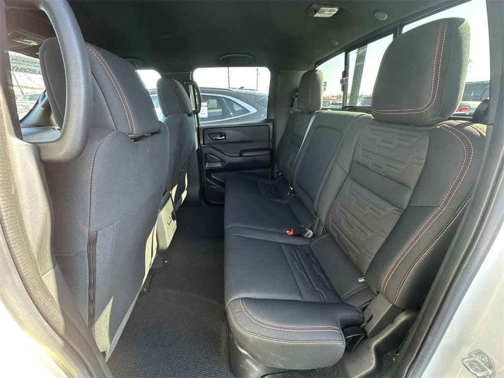 Certified 2025 Nissan Frontier PRO-4X image 21