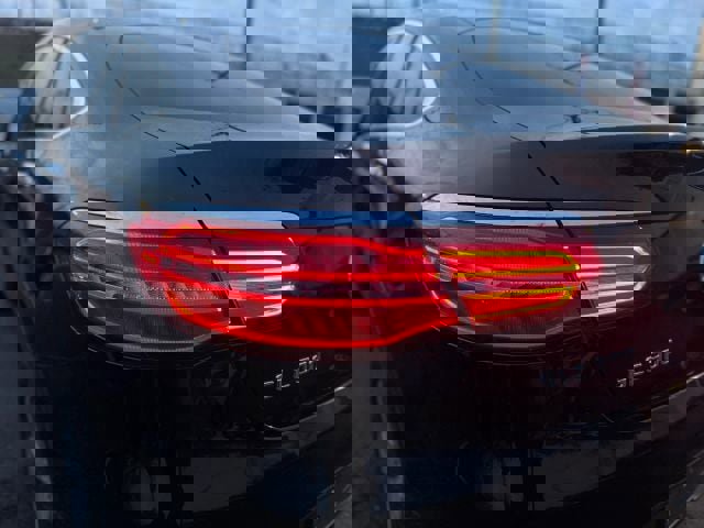 Used 2017 Mercedes-Benz GLC 300 4MATIC image 37