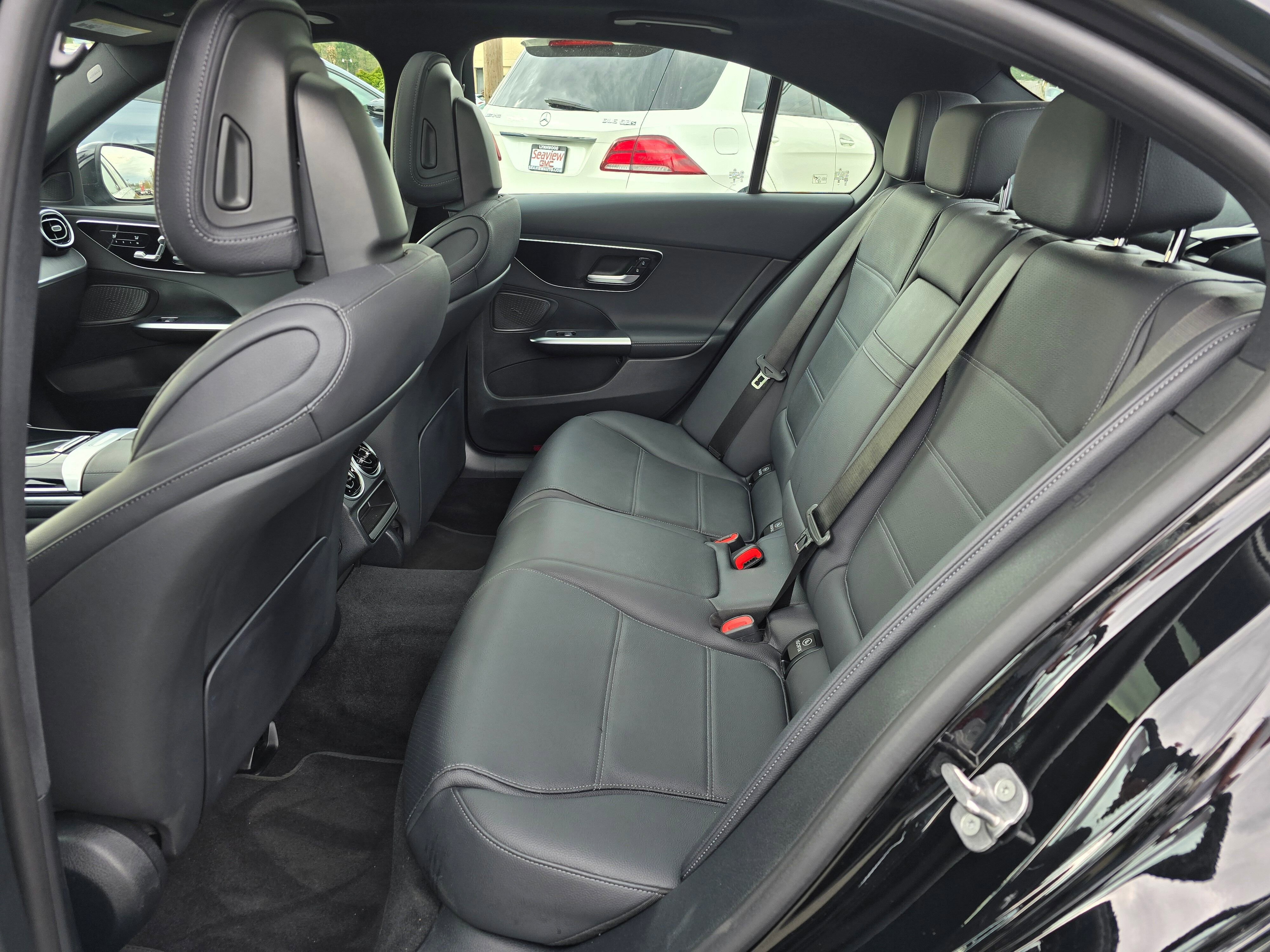 Used 2025 Mercedes-Benz C 300 Sedan image 16