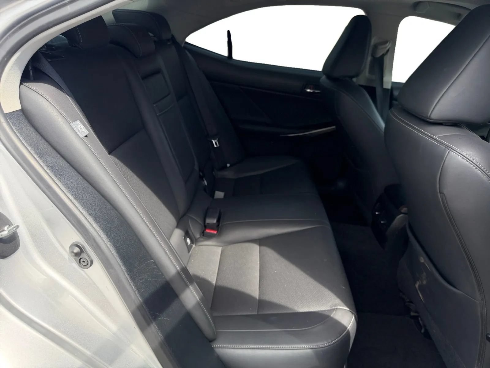 Used 2016 Lexus IS 200t RWD image 20