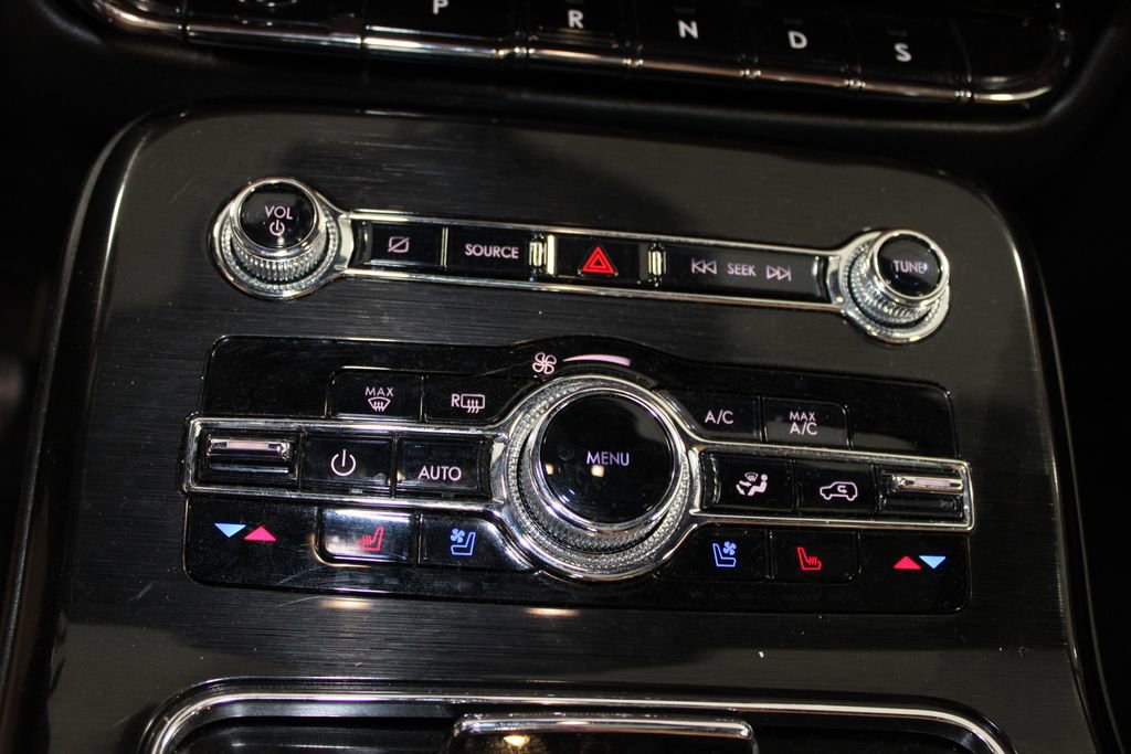 Used 2023 Lincoln Nautilus Black Label w/ Cargo Utility Package image 32