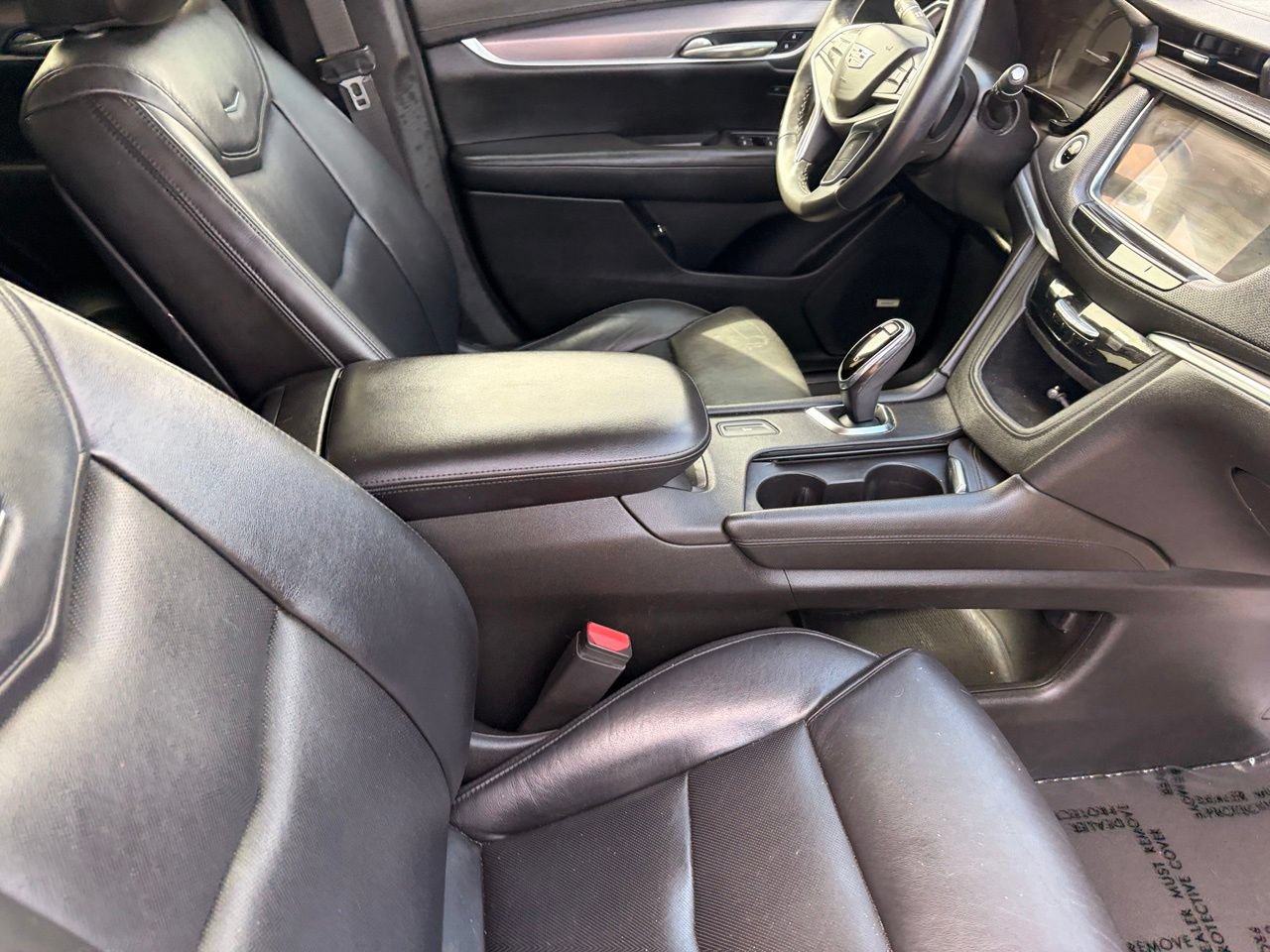 Used 2018 Cadillac XT5 Luxury FWD image 11